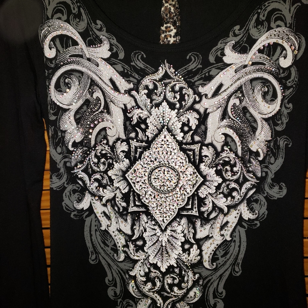 Vocal Shark bite Embellished Long Sleeve T… - Picture 4 of 9